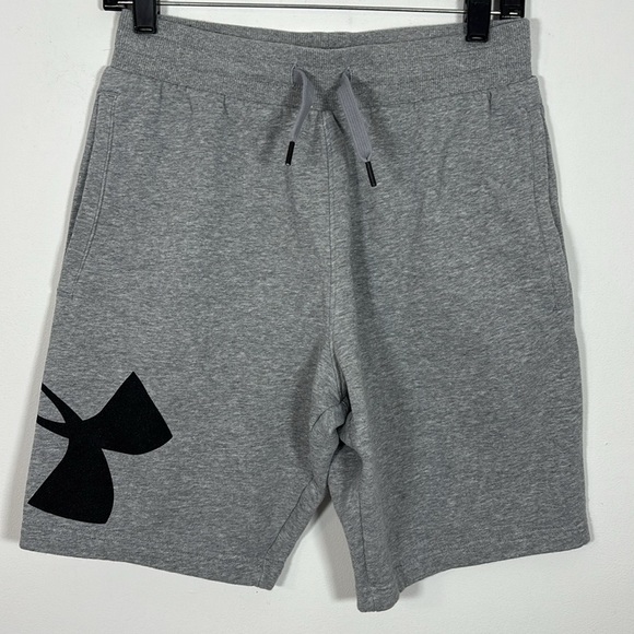 Under Armour Gray Athletic Shorts - Picture 3 of 7